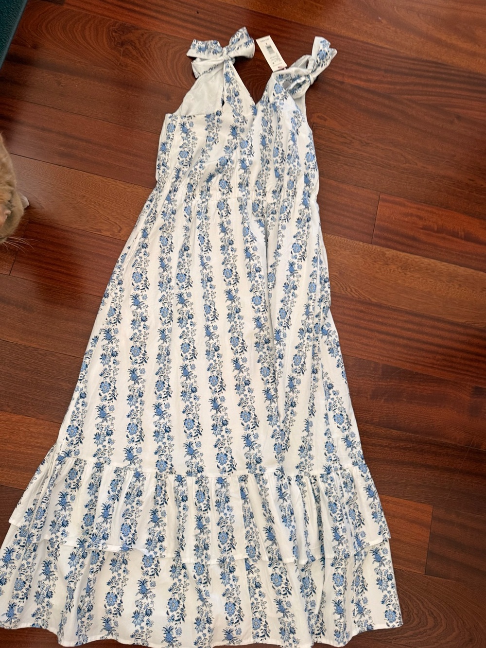 Vineyard Vines NWT Sundress with Blue Floral Print and Tie Straps - Picture 5 of 5